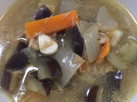 ツナとナスの冷製スープ